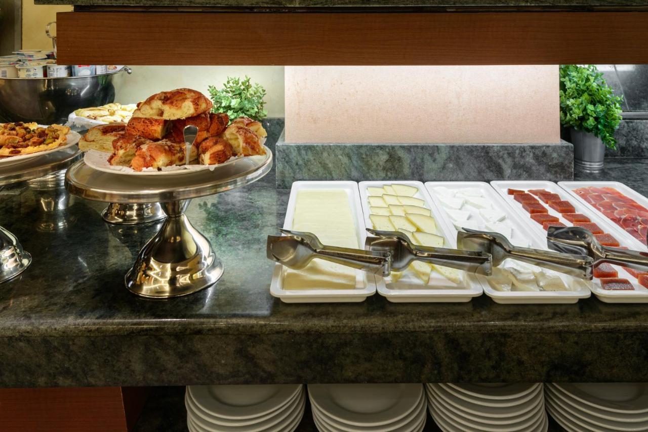 פורמיגל Hotel Saliecho מראה חיצוני תמונה