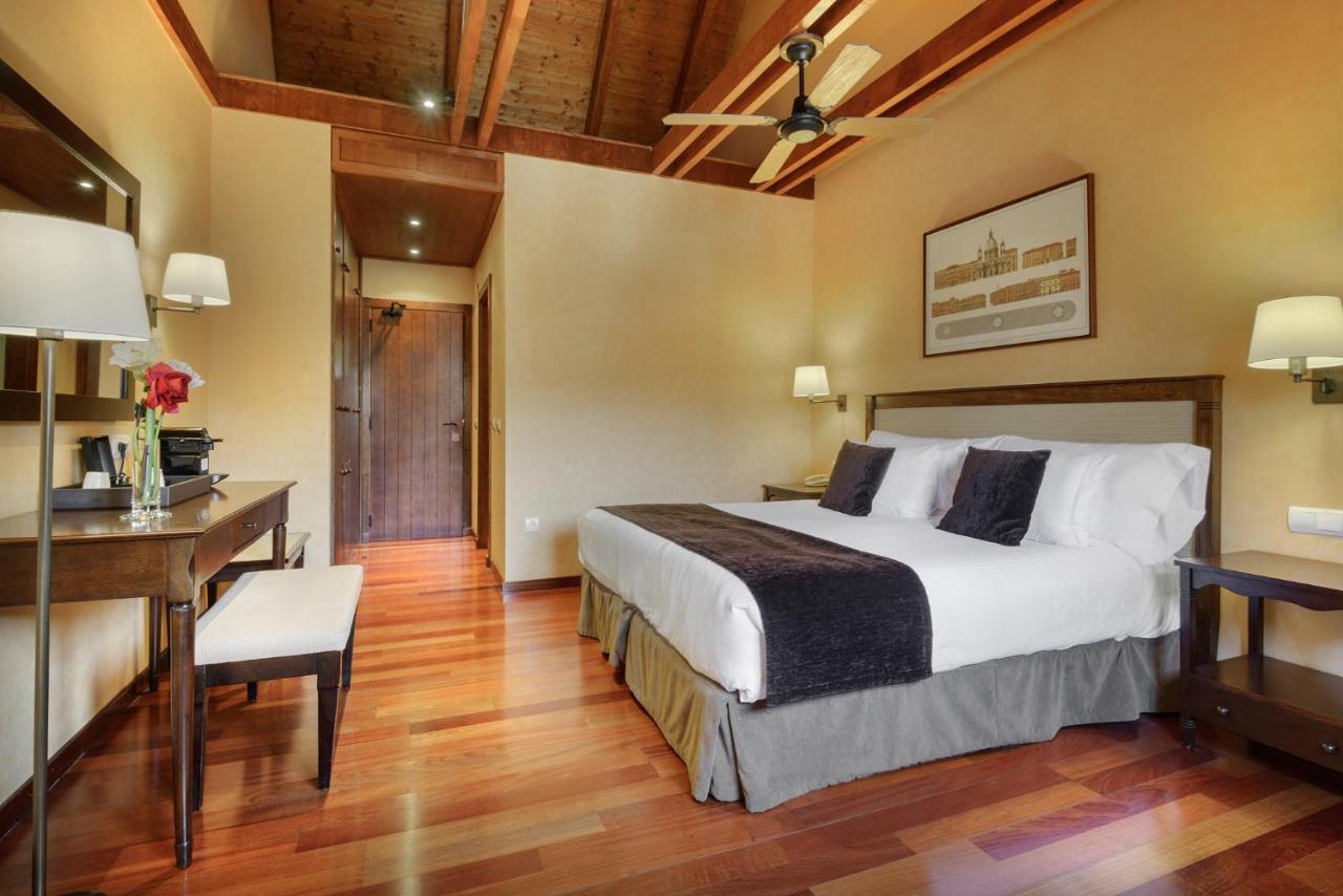פורמיגל Hotel Saliecho מראה חיצוני תמונה