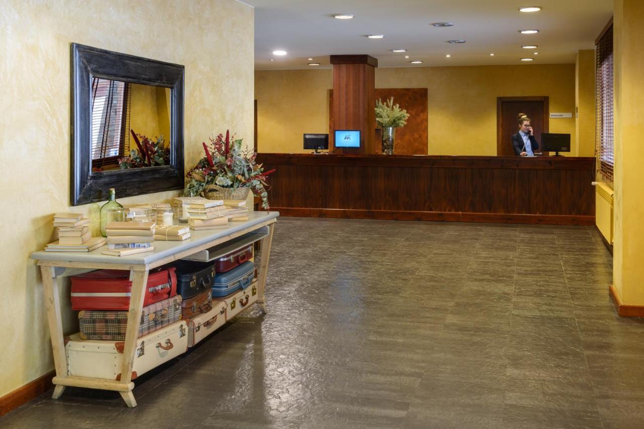 פורמיגל Hotel Saliecho מראה חיצוני תמונה