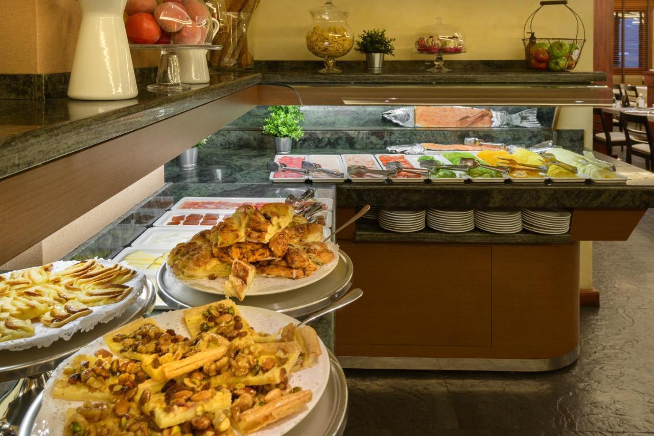 פורמיגל Hotel Saliecho מראה חיצוני תמונה